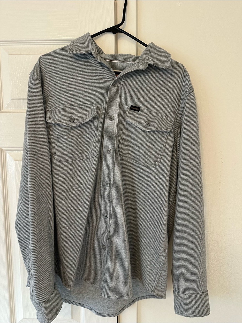 Men's Wrangler Gray Button-Front Long-Sleeve Shirt